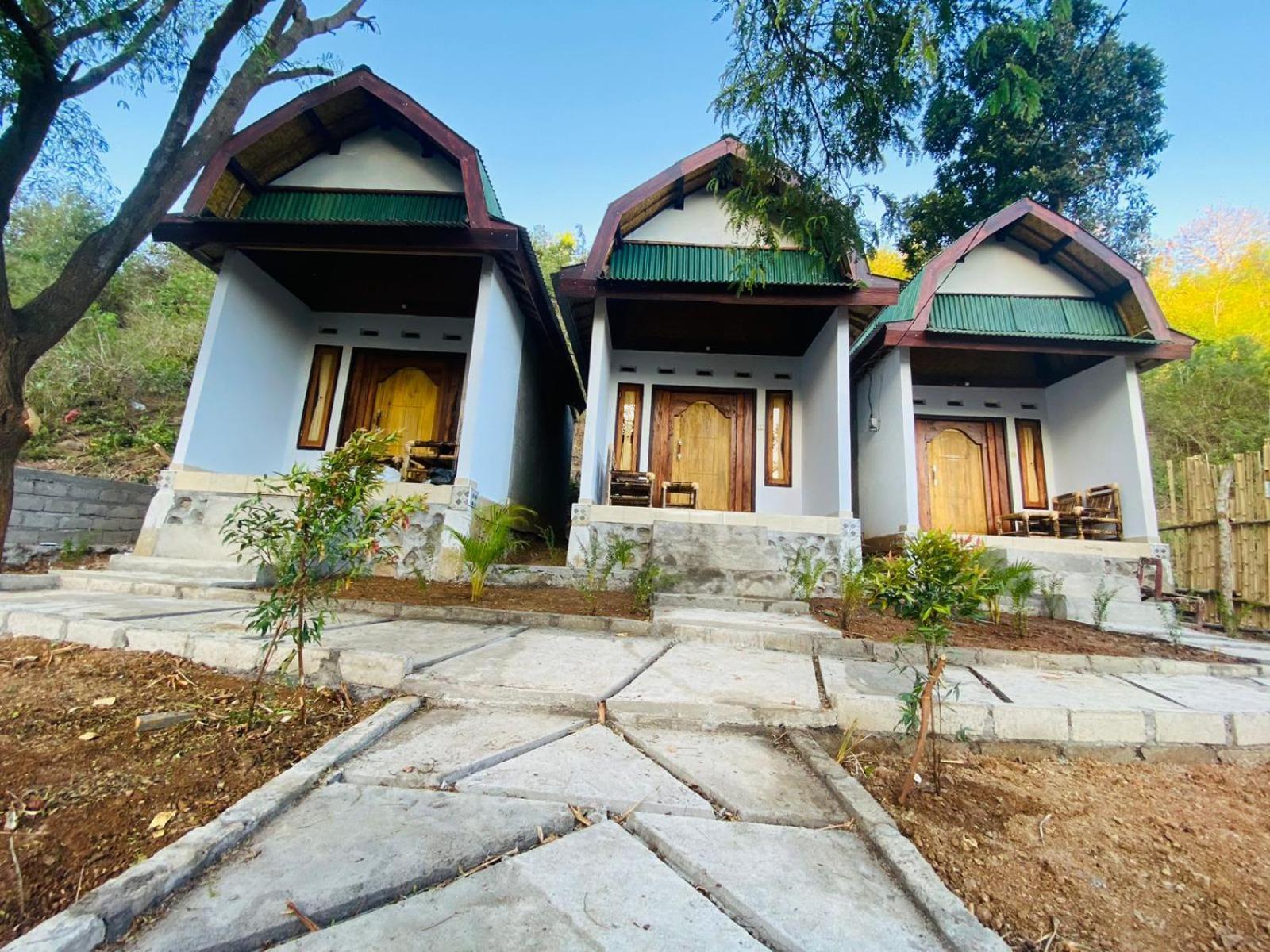 Diki Bungalows Kuta  Exterior photo